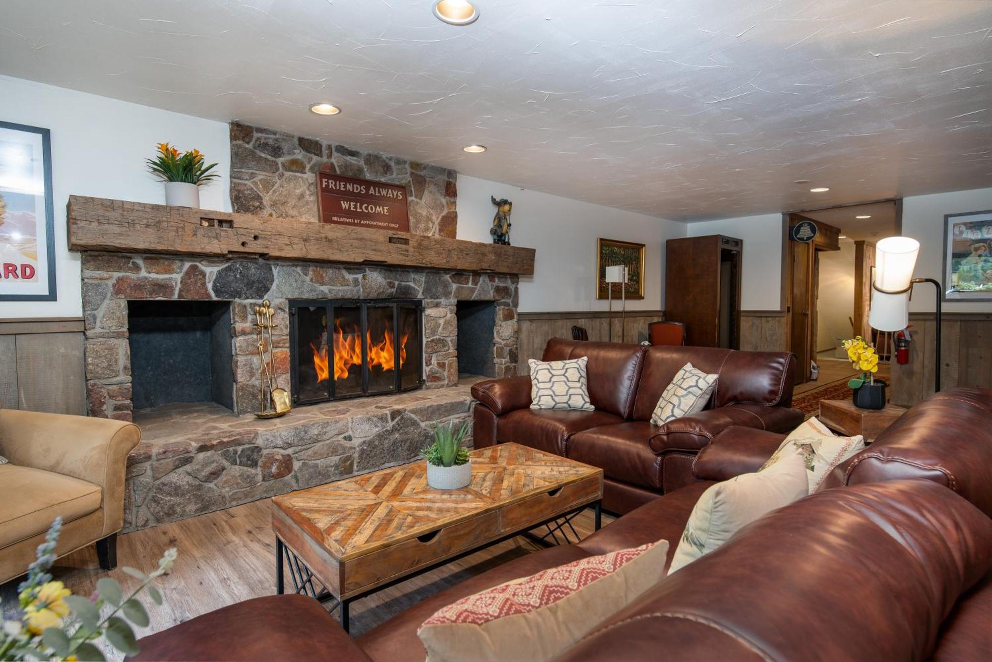 Grey Bonnet Inn Килингтън Екстериор снимка